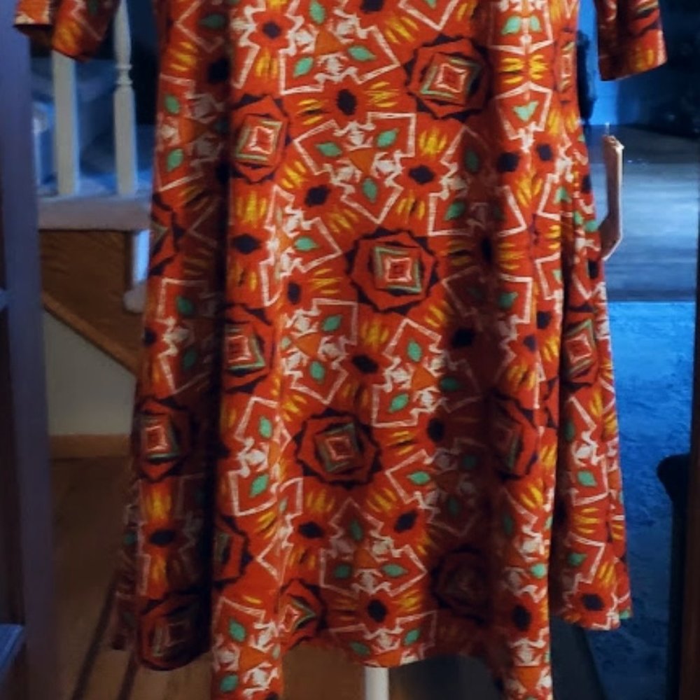NWT  Lularoe sz XS Perfect T - Picture 5 of 5